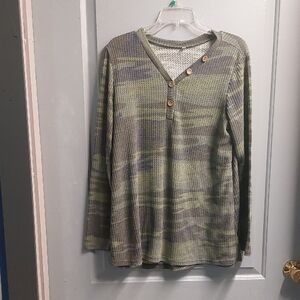 Green Camouflage Long Sleeve Henley Sz XL